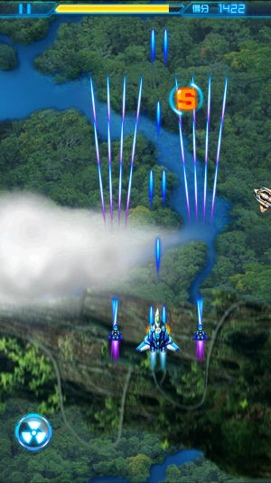 雷電飛機跑酷手游截圖